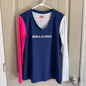 (NWOT) Selkirk Long Sleeve V-neck